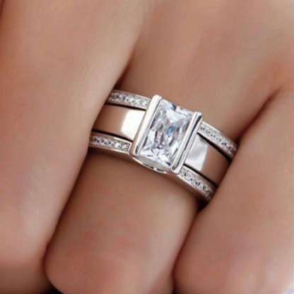 Bague en Verre Incrusté Vintage