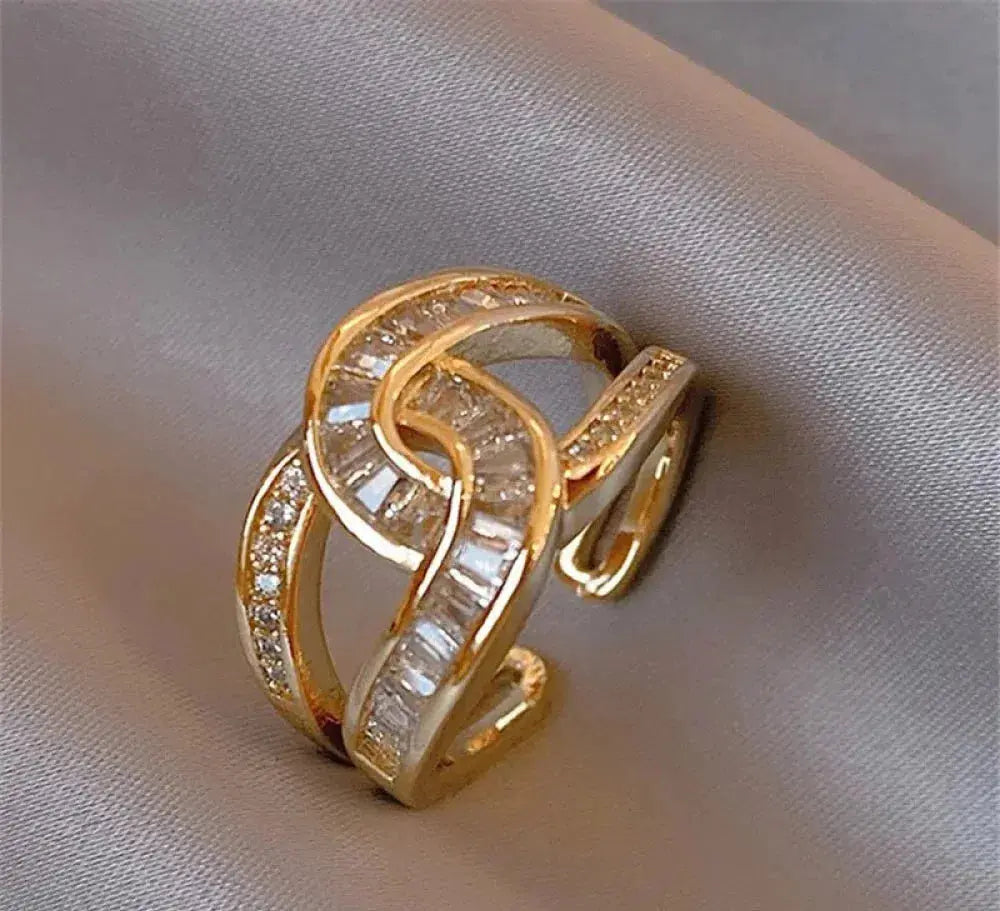 Bague élégante nouée